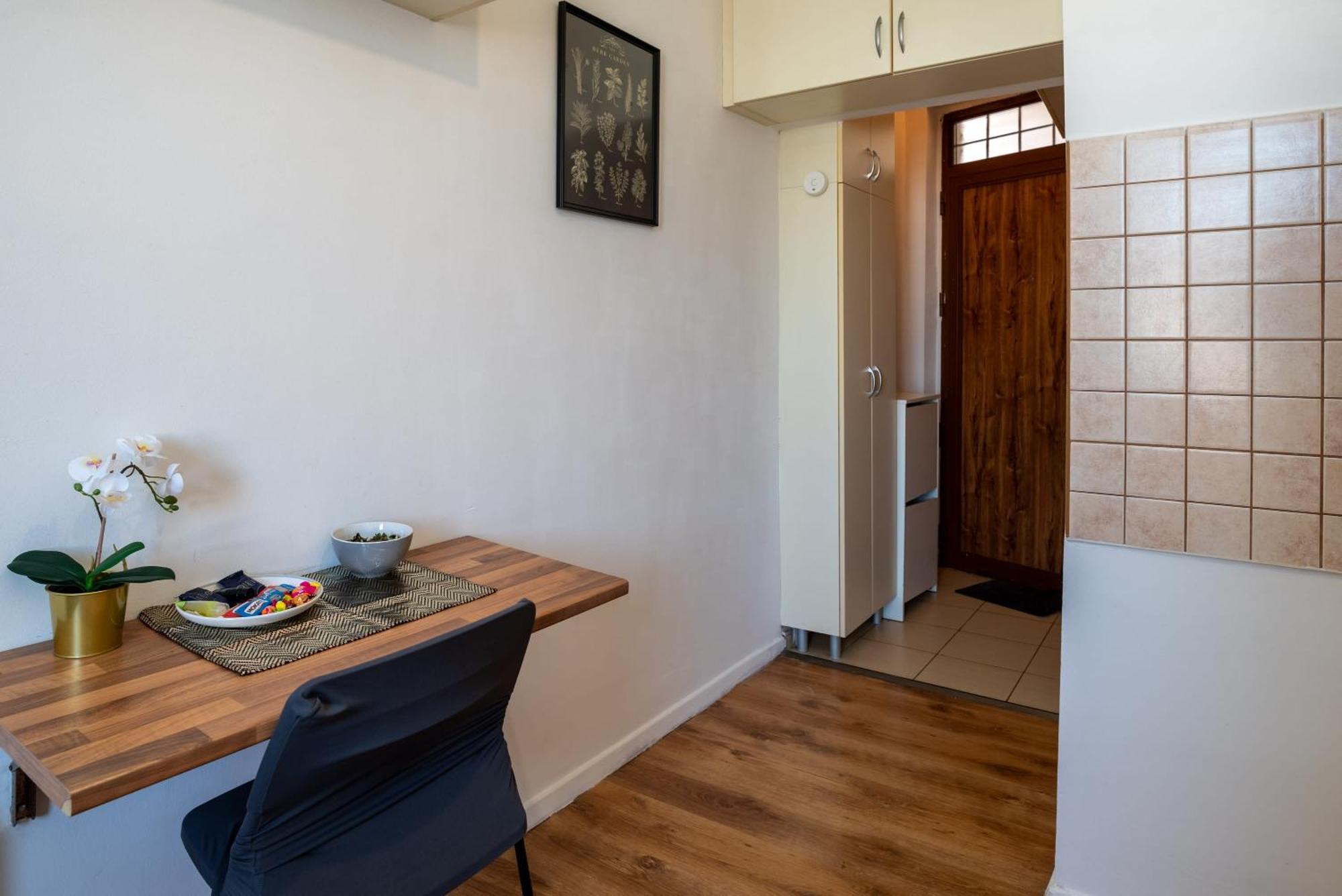 Central - Bright - Calm Studio For Solo Travellers Budapest Ngoại thất bức ảnh