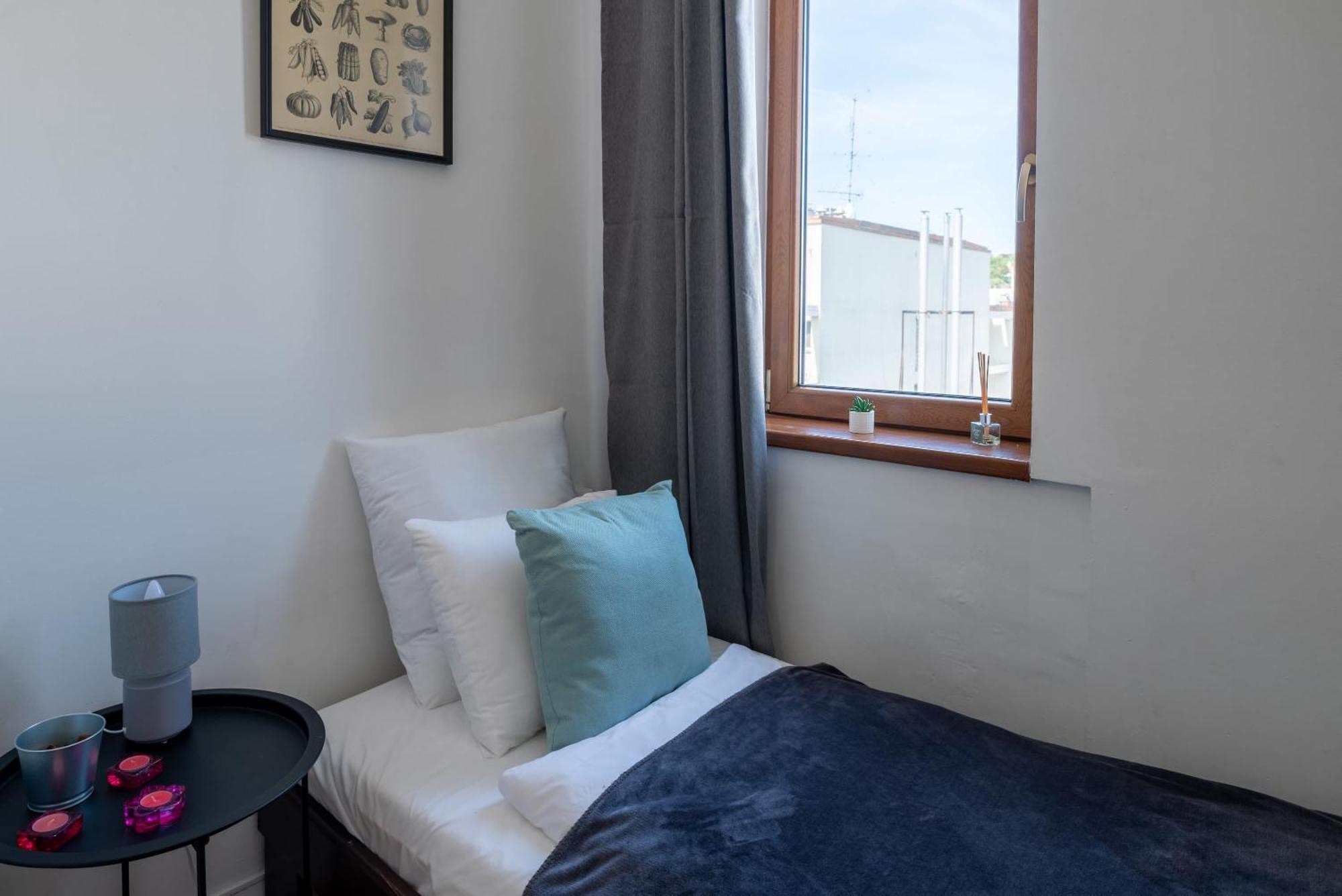Central - Bright - Calm Studio For Solo Travellers Budapest Ngoại thất bức ảnh